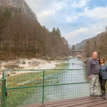 Дом отдыха Reka Hisa River Side